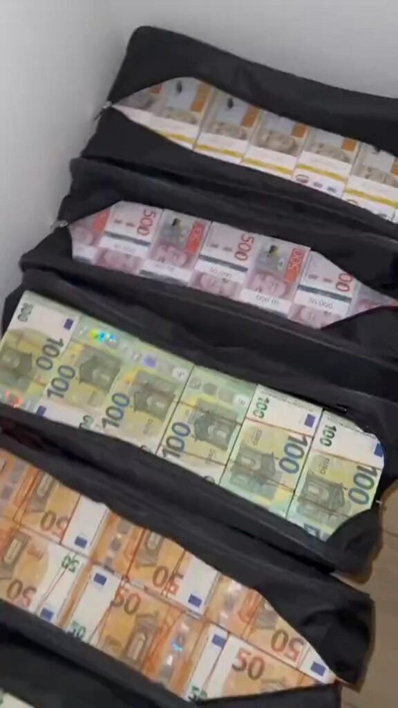 buy counterfeit euros